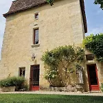 Court Au Château Le But