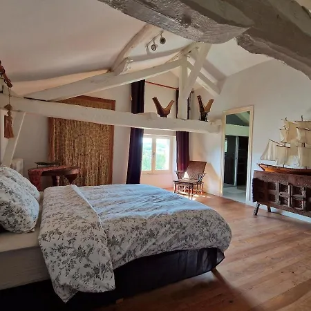 Villa Sejour Court Au Chateau Le But