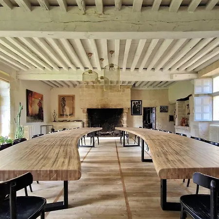 Vila Sejour Court Au Chateau Le But
